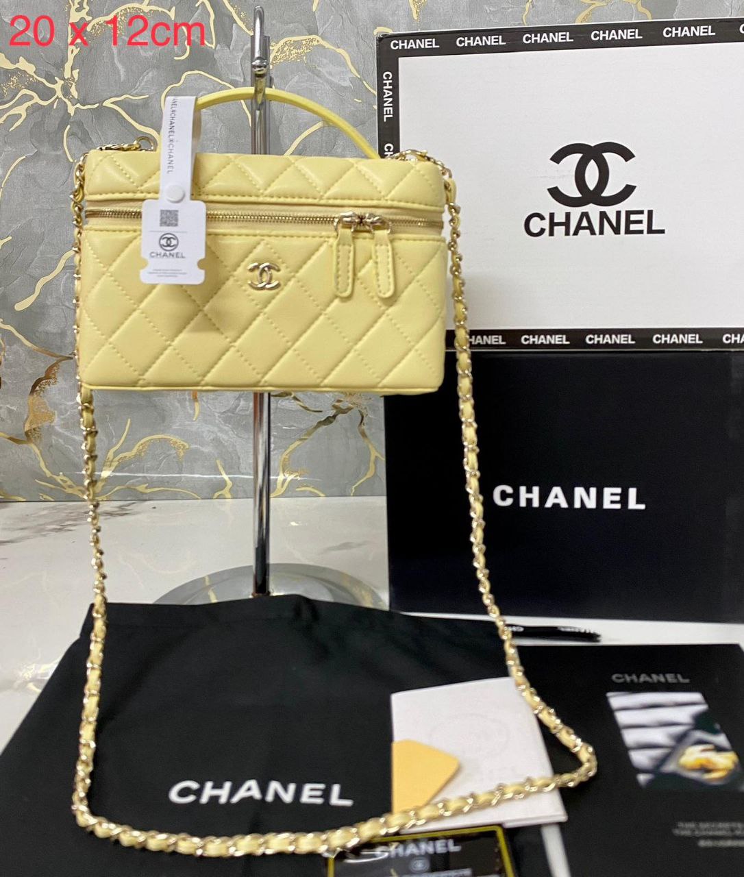 Chanel borsa giallo chiaro